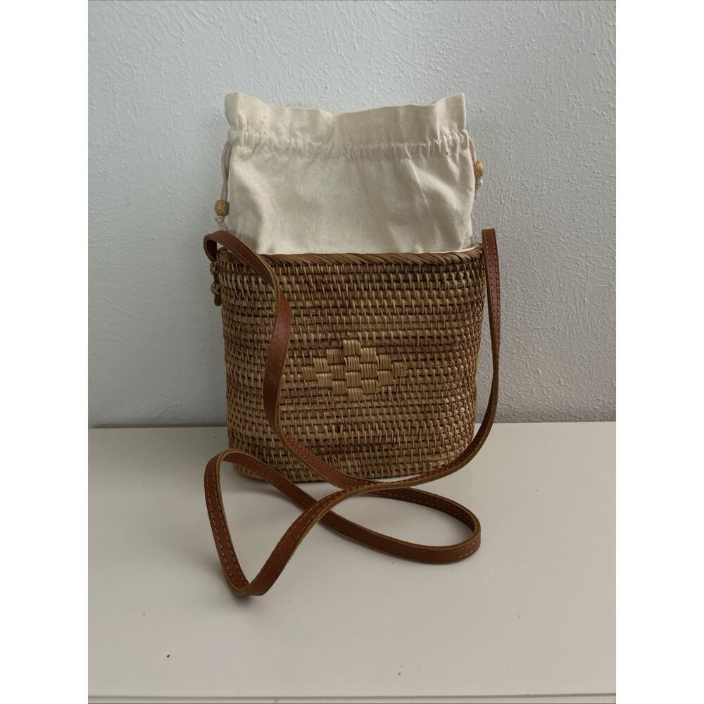 BALI RATTAN BUCKET TOTE Woven HANDCRAFTED Purse Handbag Drawstring Liner